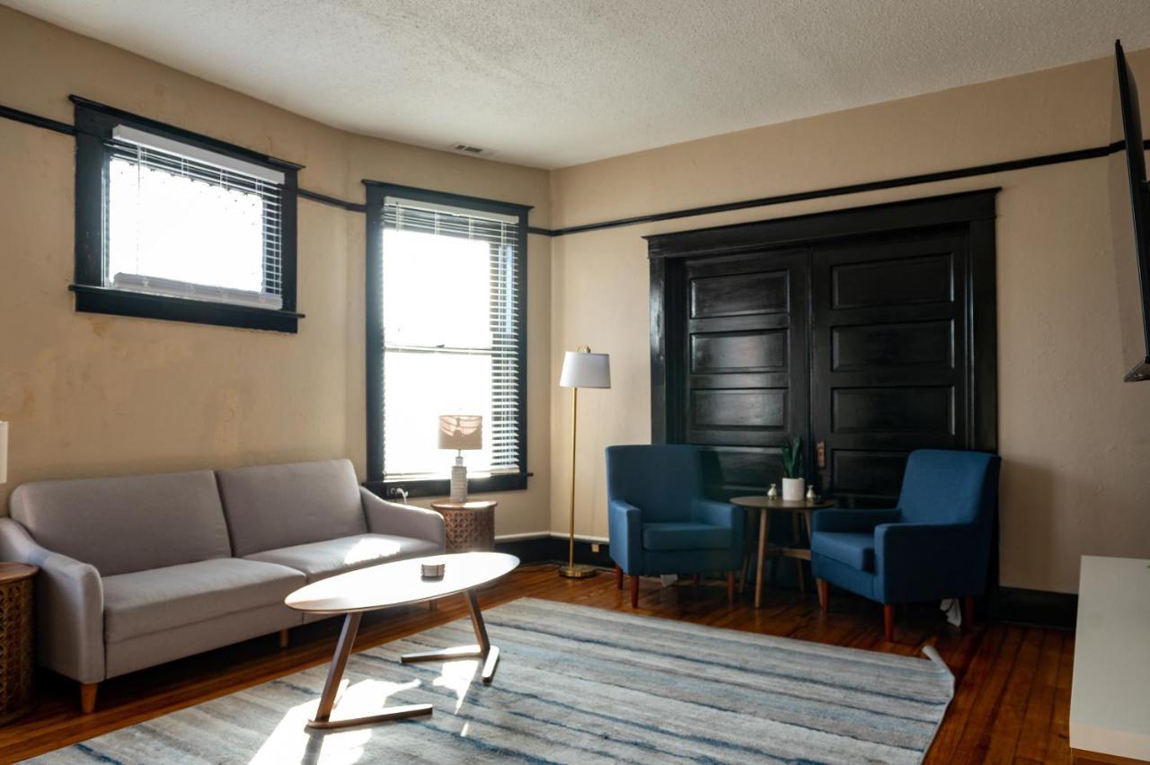 Updated 3 Bedroom Unit With Balcony! Cape Girardeau Luaran gambar